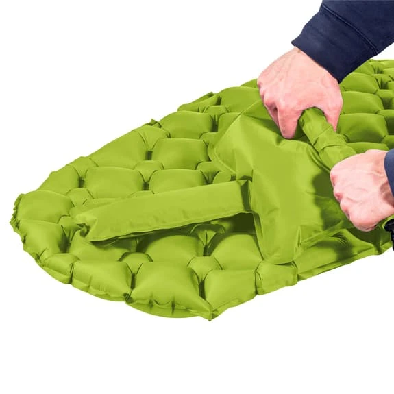 Ferrino Air Lite Inflatable Mattress + Pillow Green 4 Ferrino Air Lite Inflatable Mattress + Pillow Green - Image 4